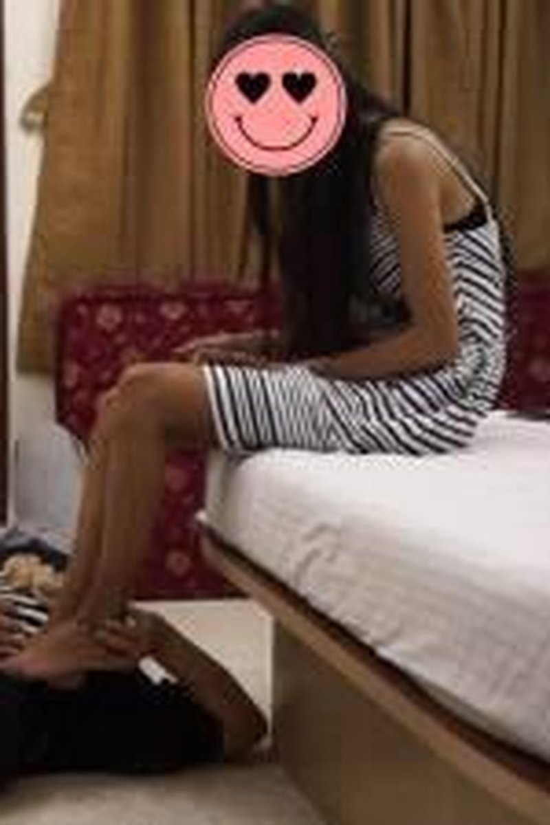 TP-iwantclipsindianmistressfemdom-indian-feet-slave-training
