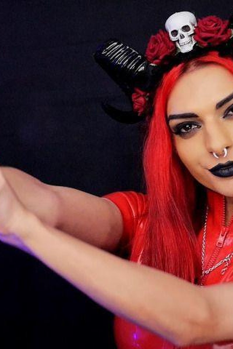 Buttplug ******** Aroma JOI - Screenshot 1 of 4 - Masturbation