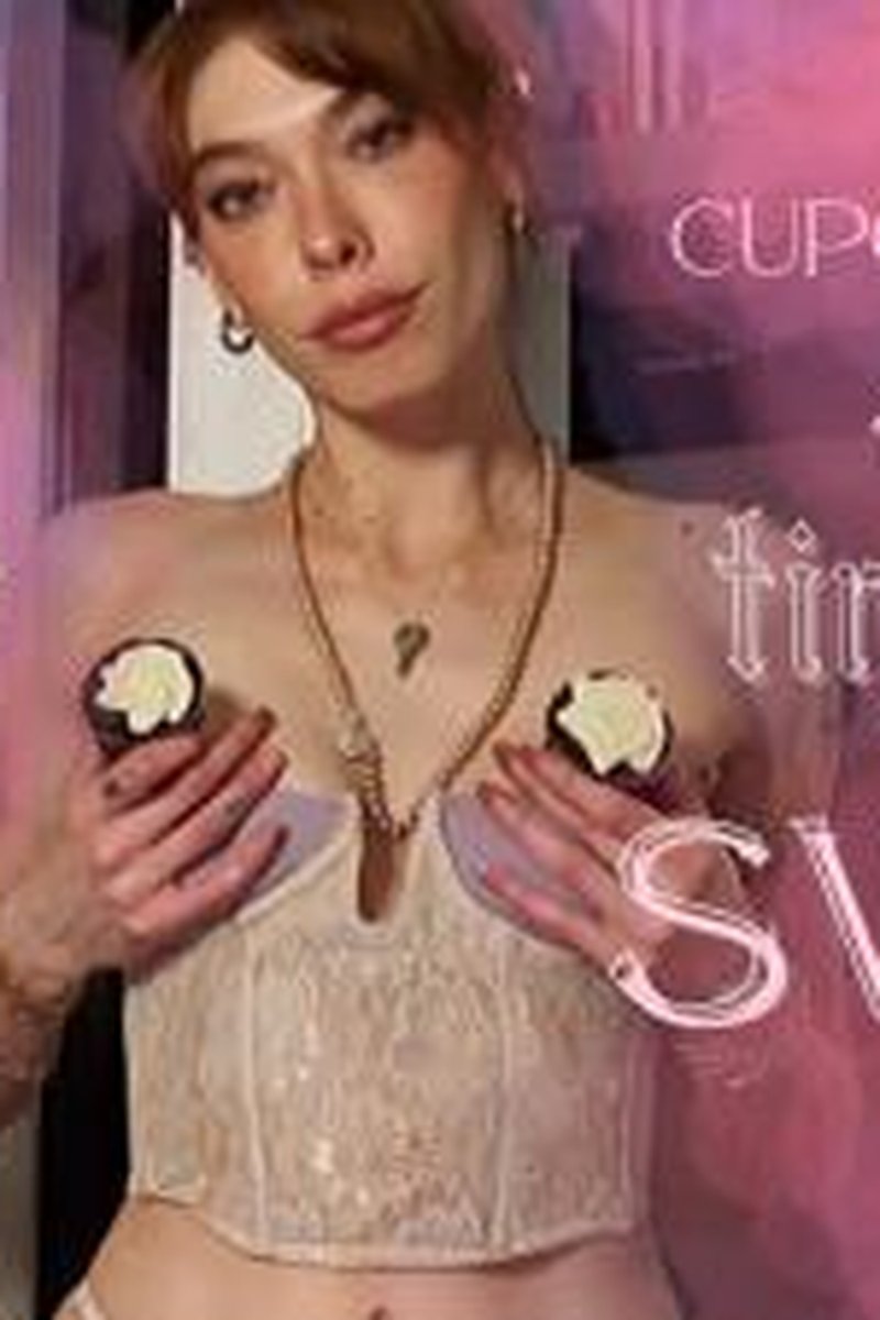 Tiny Little Sweet - Screenshot 1 of 4 - Domination