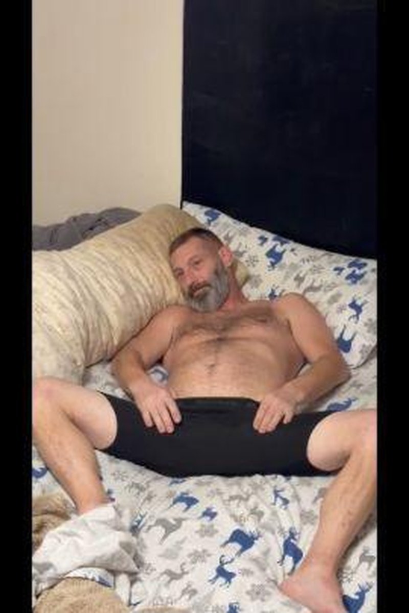 Just Getting Started - Screenshot 1 of 4 - Bisexual