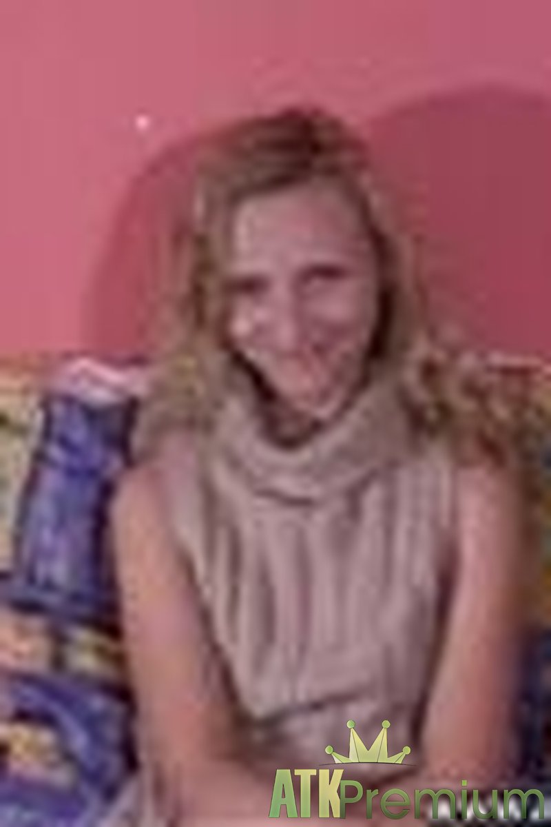 Olena - Interview - Screenshot 1 of 4 - Olena Ole003