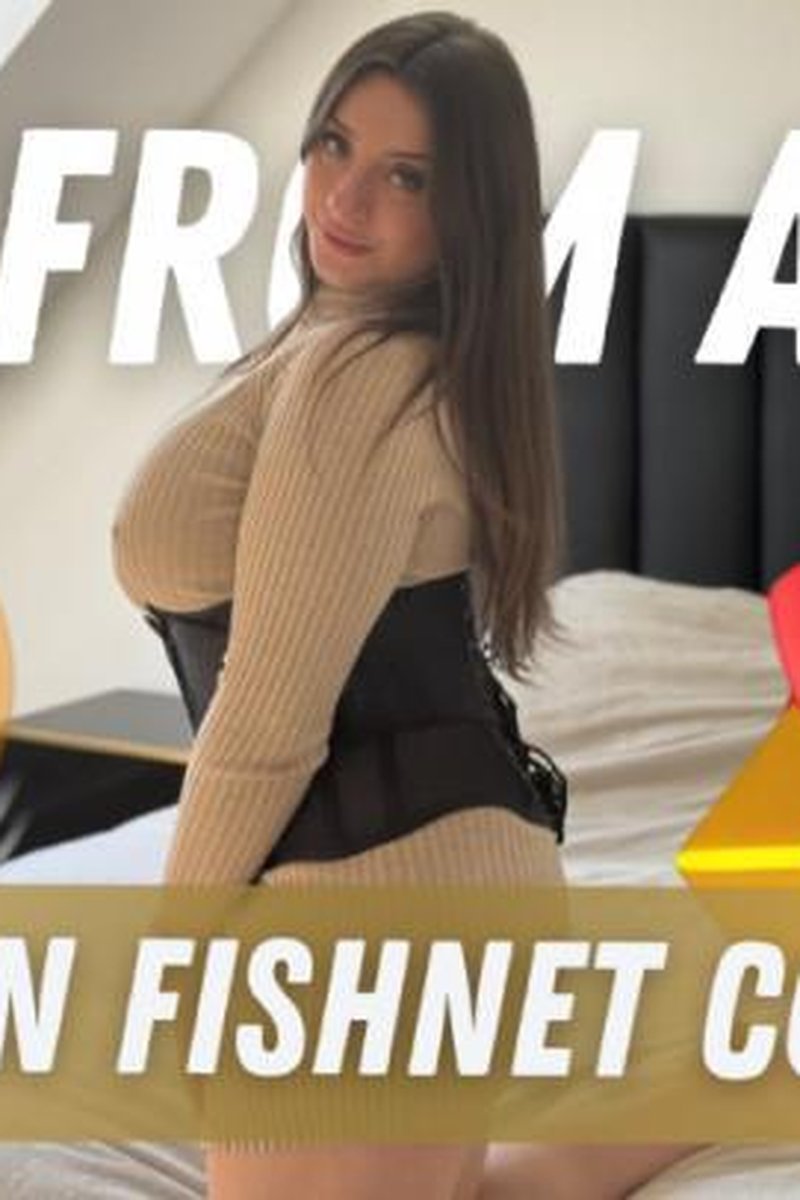 Try-On Haul #9 : Fishnet Corset - Luna Doll - Screenshot 1 of 4 - Babes