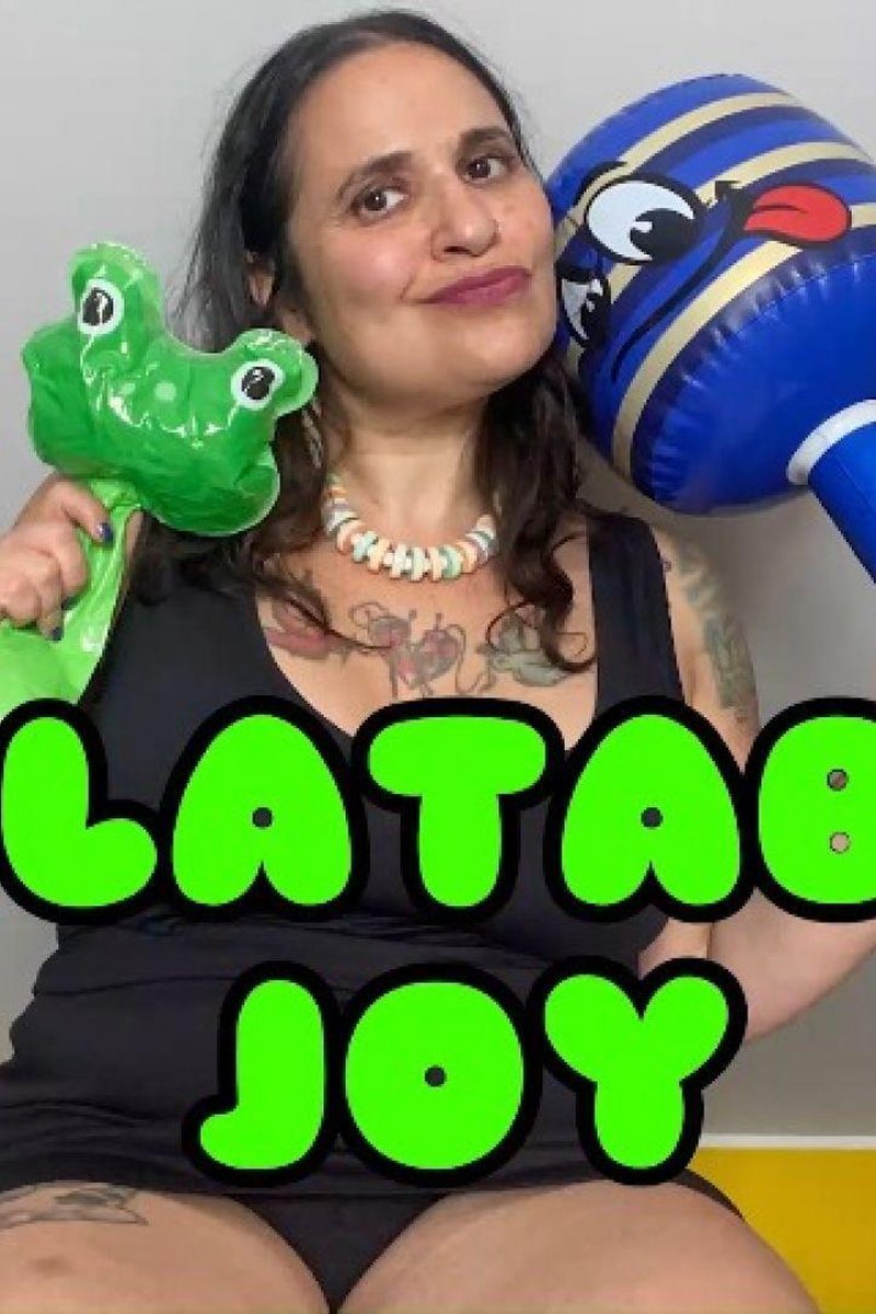Inflatables Joy - Screenshot 1 of 4 - Blowjob
