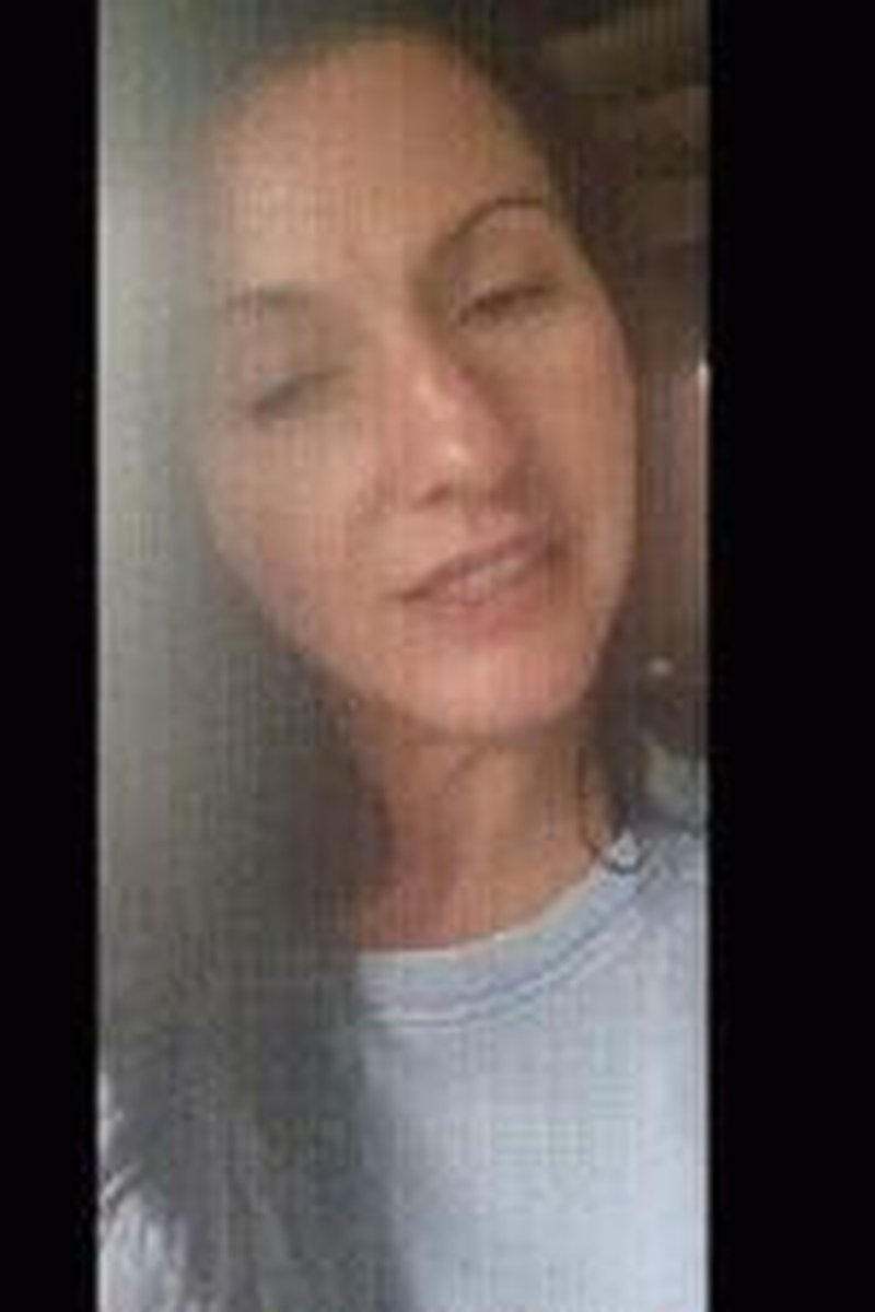 Tiny Goes Shopping - Screenshot 1 of 4 - Brown Hair