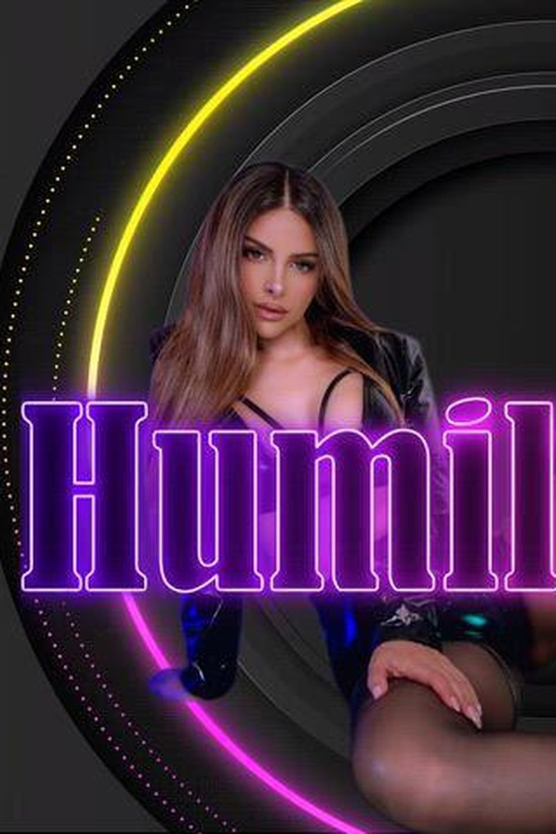 Humiliation - Screenshot 1 of 4 - Queen Annellea