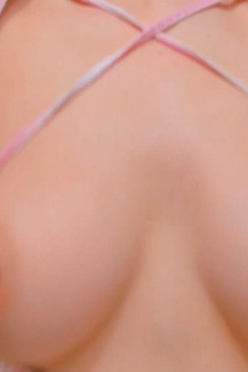 Tits Shake - Screenshot 1 of 4 - Big Ass