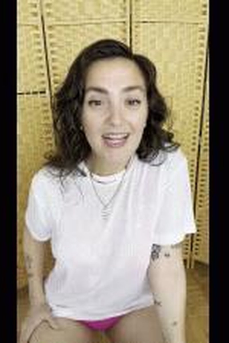 Premature Ejaculation: My T\-Shirt Made You Cum! - Screenshot 1 of 4 - Femdom