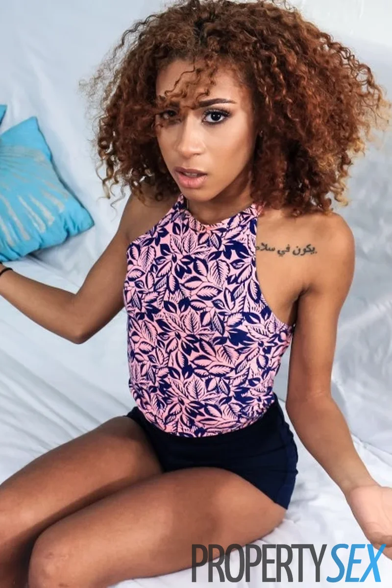 Background Check - Screenshot 1 of 4 - Black