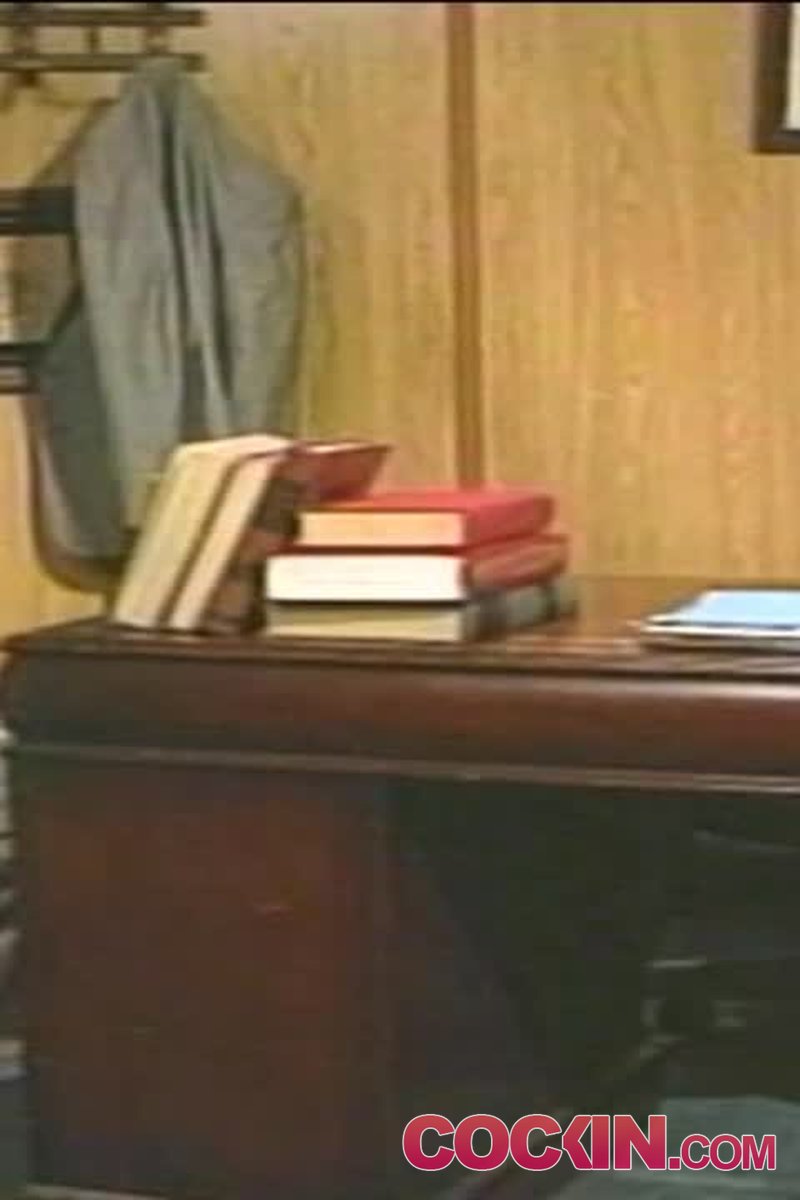 Breakthrough 1 - Screenshot 1 of 4 - Gay