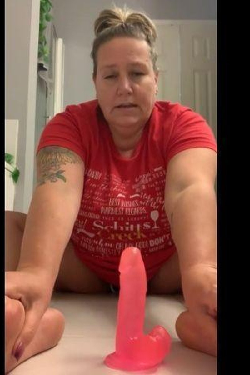 Dirty JOI - Screenshot 1 of 4 - Foot Fetish