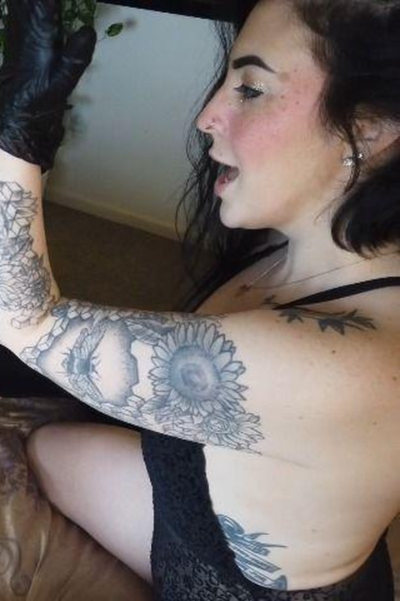 Fisting - Screenshot 1 of 4 - Fetish