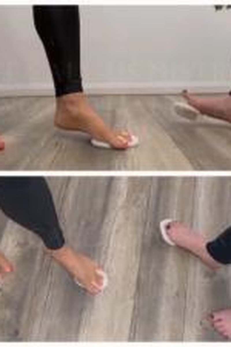 Barefoot Putty Play - Screenshot 1 of 4 - Foot Fetish