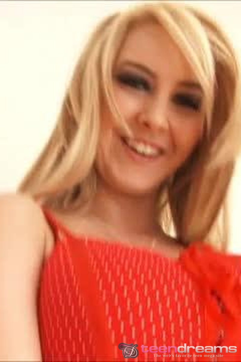 Katie - Screenshot 1 of 4 - Teen (18-22)