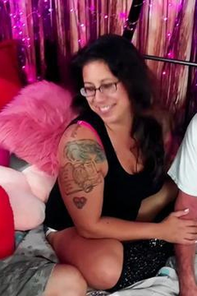 Convincing Daddy - Screenshot 1 of 4 - Ass Fetish