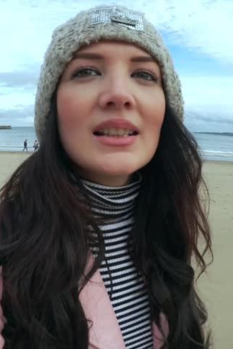 Beach Walk - Screenshot 1 of 4 - Diaper