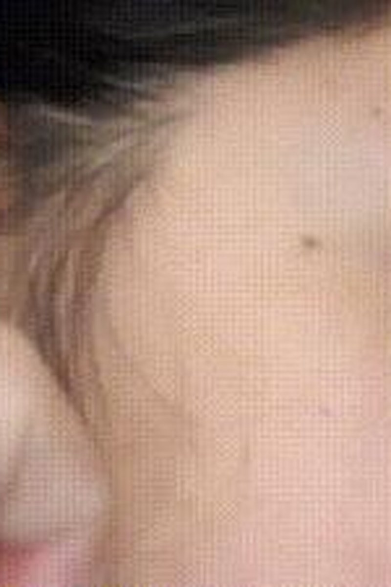 Ear Fetish - Screenshot 1 of 4 - Close Up