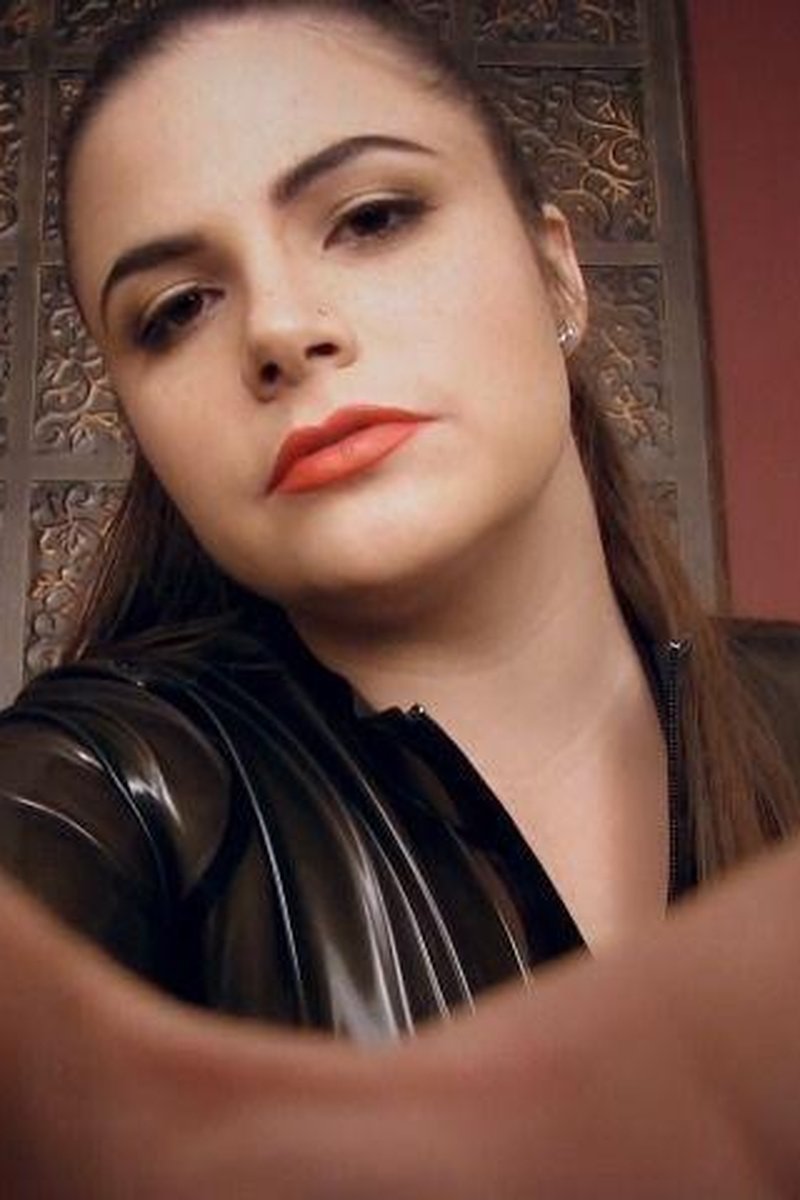Squeezed - Screenshot 1 of 4 - Executrix