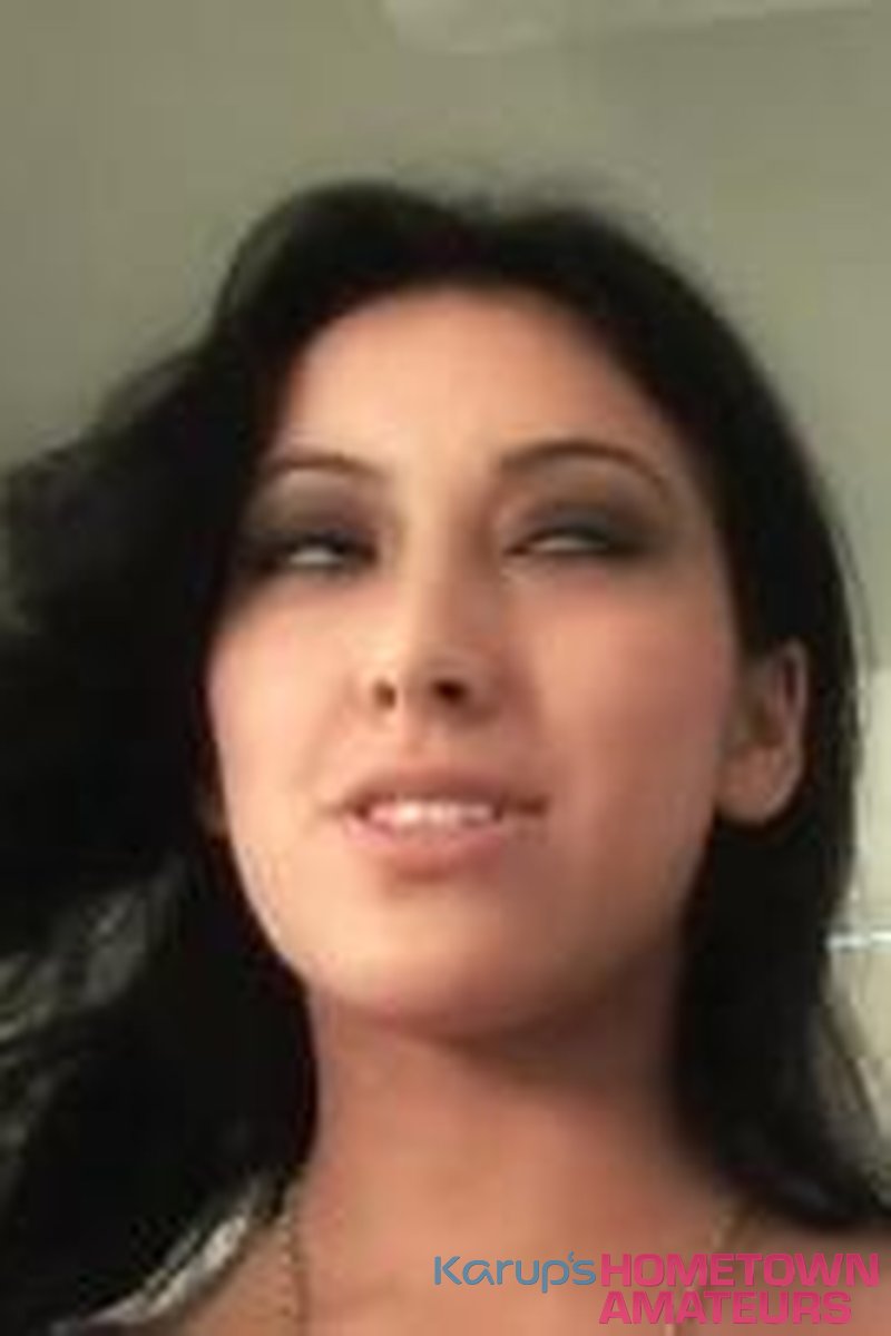 Amia - Screenshot 1 of 4 - Amia Moretti