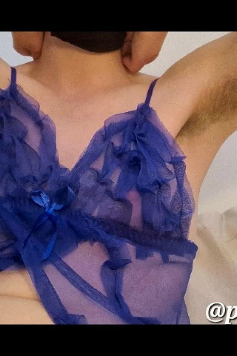 Hairy Armpit Worship - Screenshot 1 of 4 - Armpit Fetish