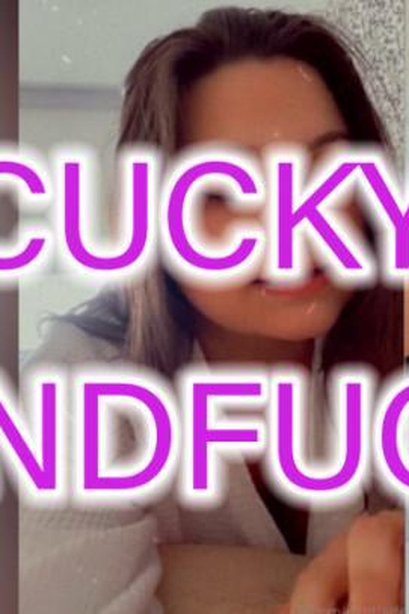 Cucky ******** - Screenshot 1 of 4 - Blowjob