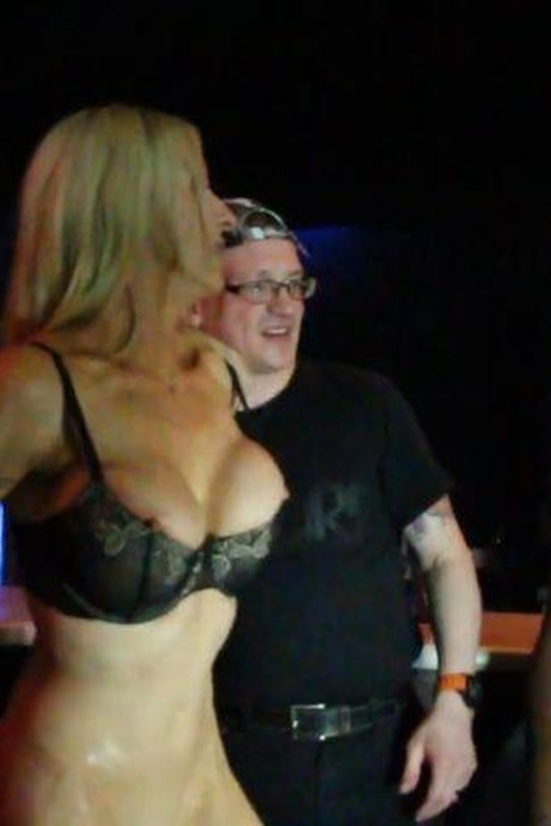 Bar Fun #2 - Screenshot 1 of 4 - Big Tits