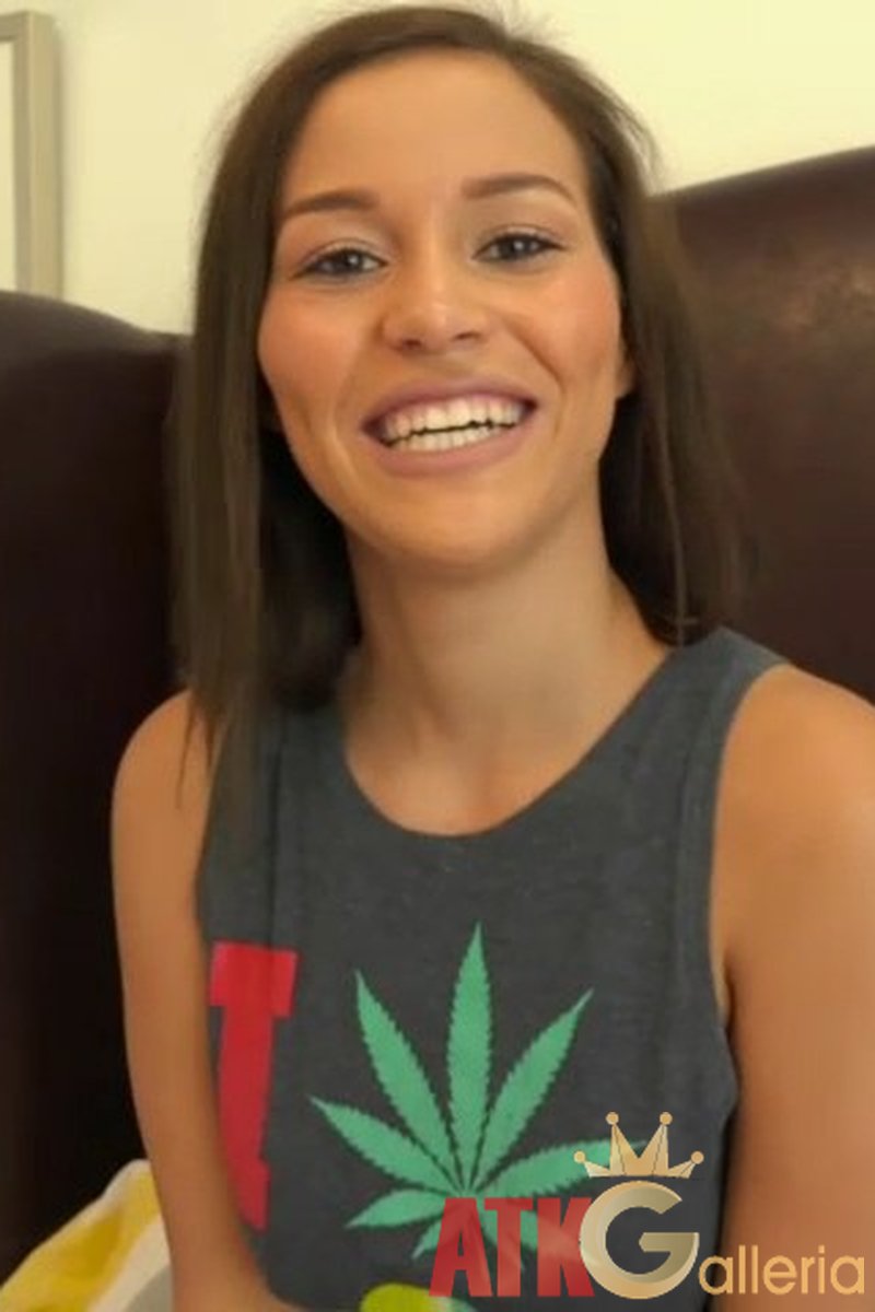 Karter Foxx - Interview - Screenshot 1 of 4 - Big Tits