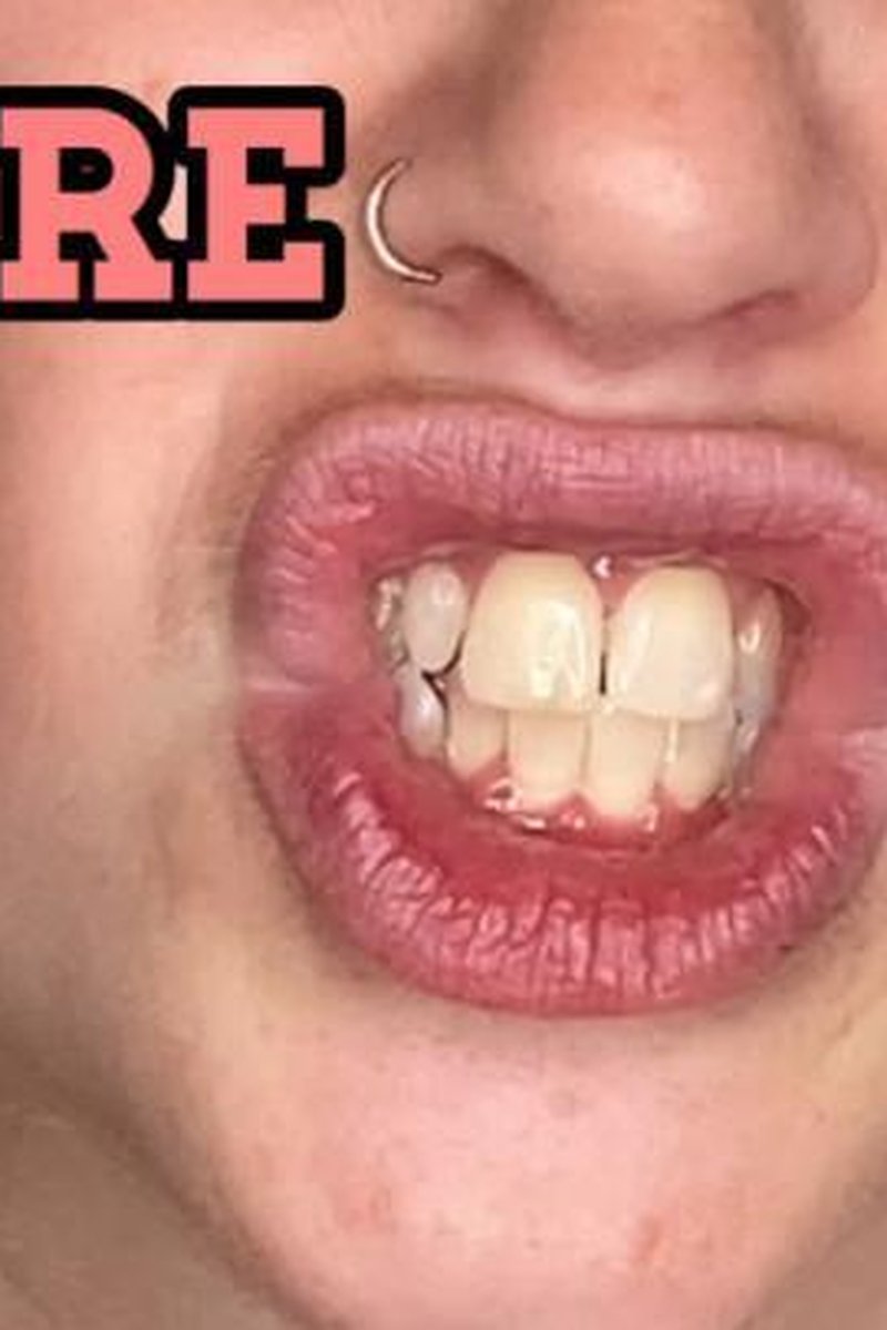 Square Lips - Screenshot 1 of 4 - Mouth Fetish