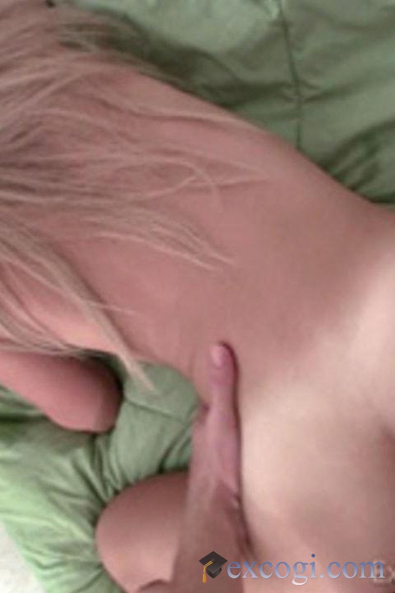 Leanne - DP (Pov) - Screenshot 1 of 4 - Anal