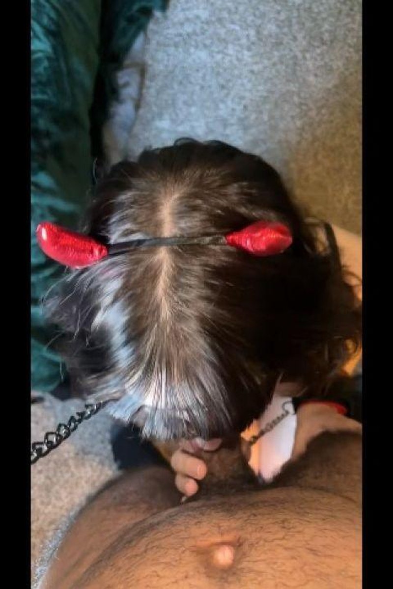 Devils Advocate - Screenshot 1 of 4 - Alternative Girl