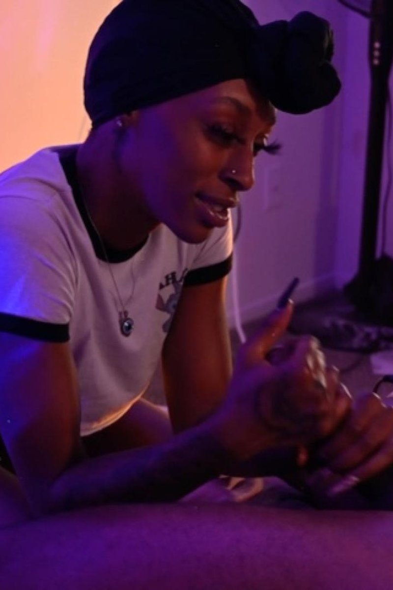 11Eleven - Screenshot 1 of 4 - Big Dick