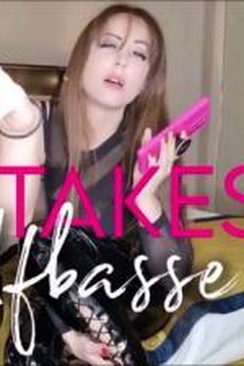 Outtakes- Uffbasse - Screenshot 1 of 4 - Domination