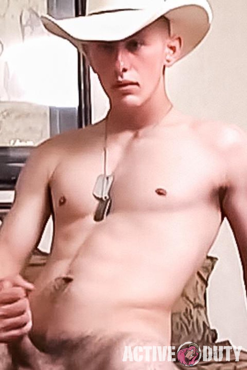 Phoenix - Screenshot 1 of 4 - Big Dick