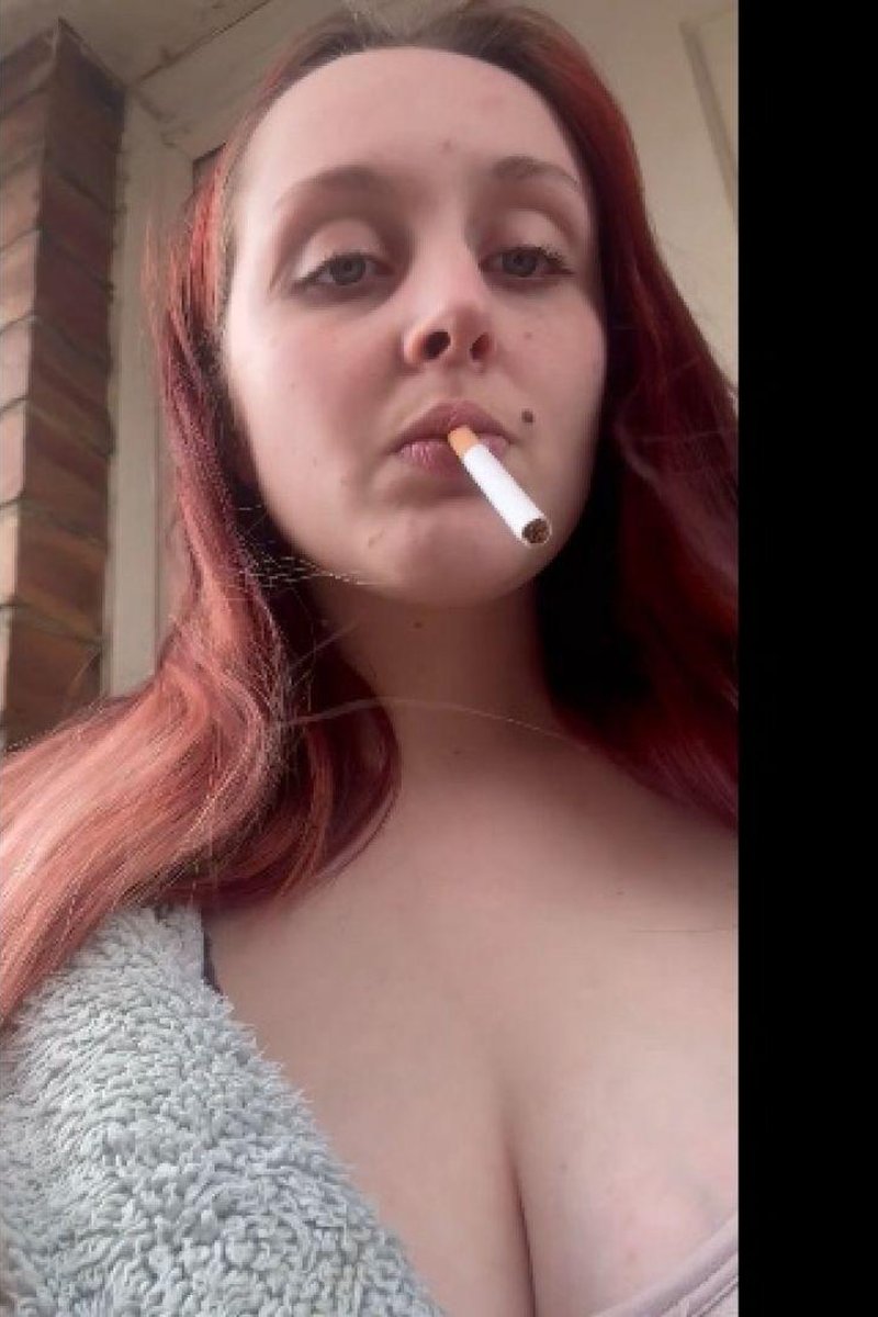 Smoking - Screenshot 1 of 4 - Big Tits