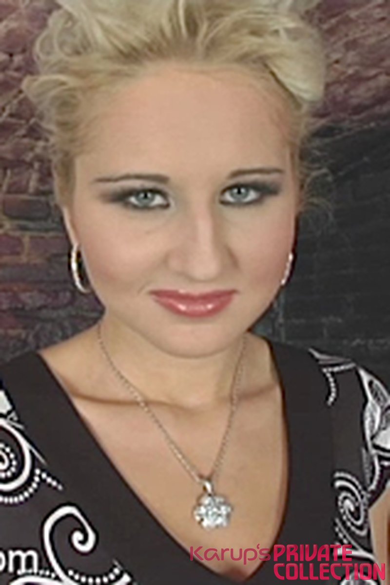 Joyce - Screenshot 1 of 4 - Joyce 1482