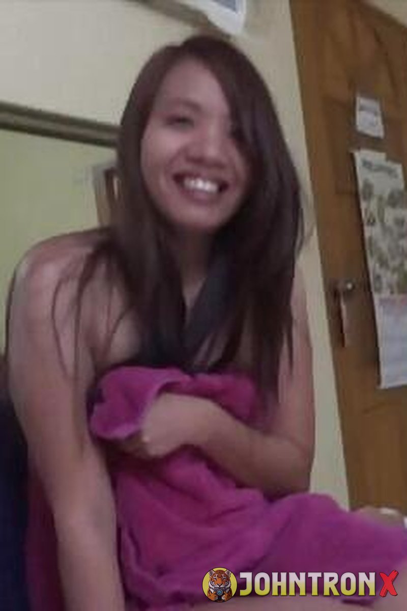 Aiza - Screenshot 1 of 4 - Blowjob