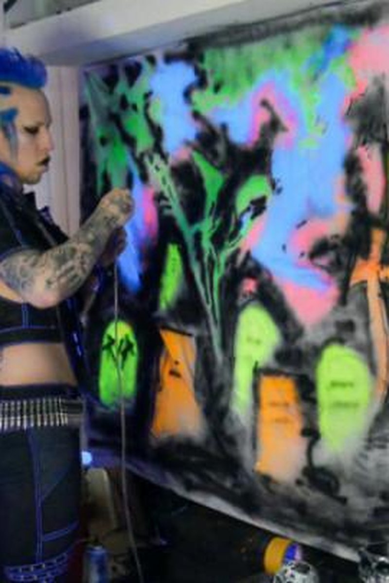 Backdrop - Screenshot 1 of 4 - Goth