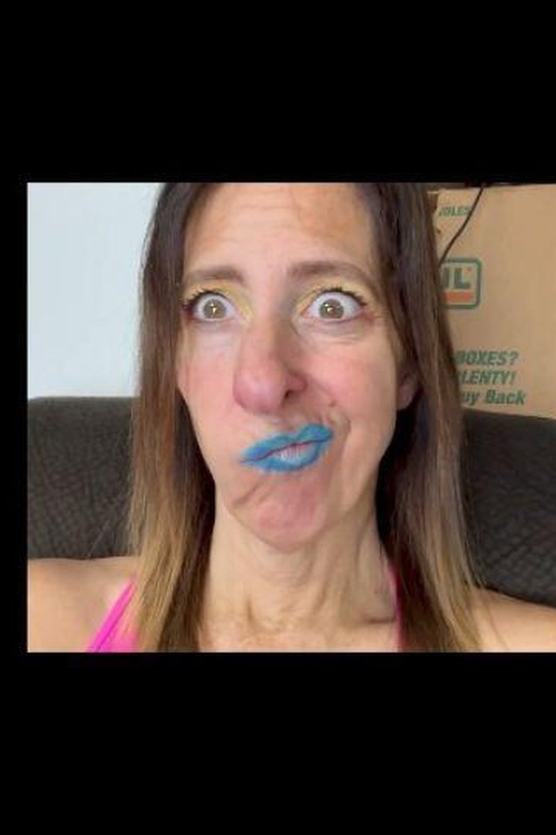 Random Silly Faces - Screenshot 1 of 4 - Eyeshadow