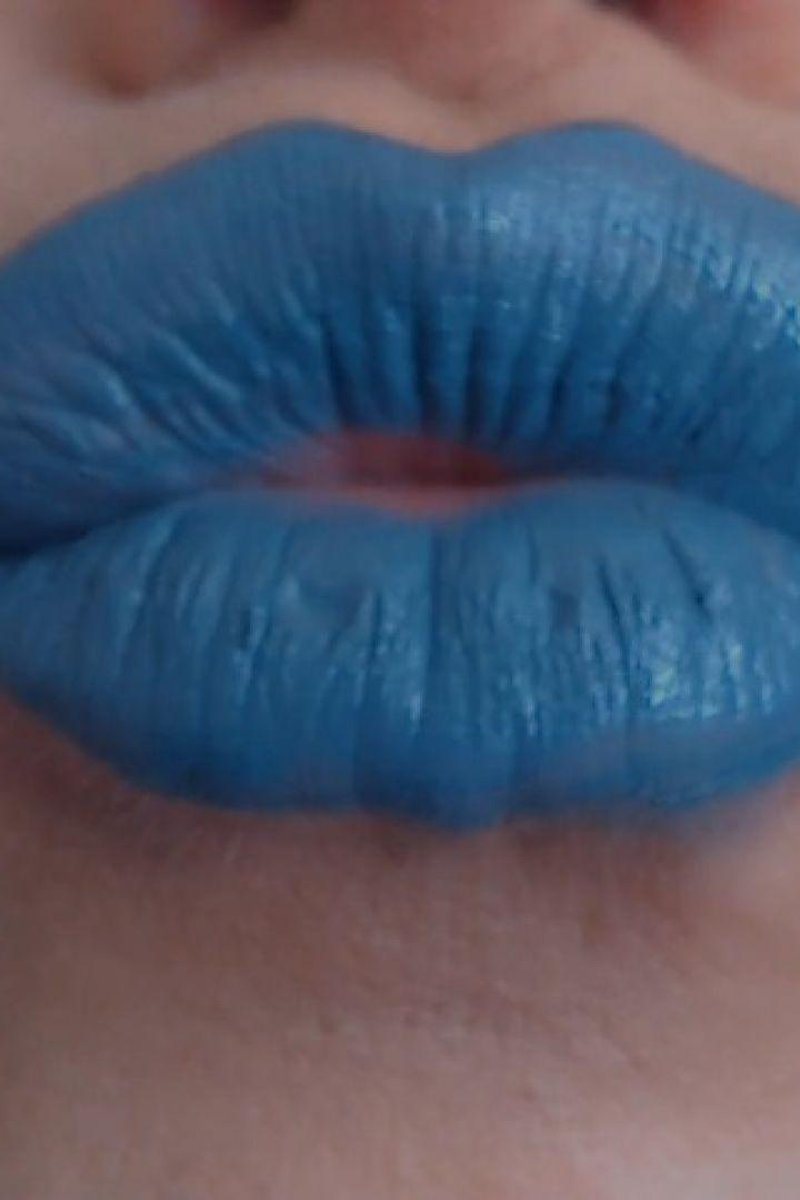 Blue Lipstick - Screenshot 1 of 4 - Close Up