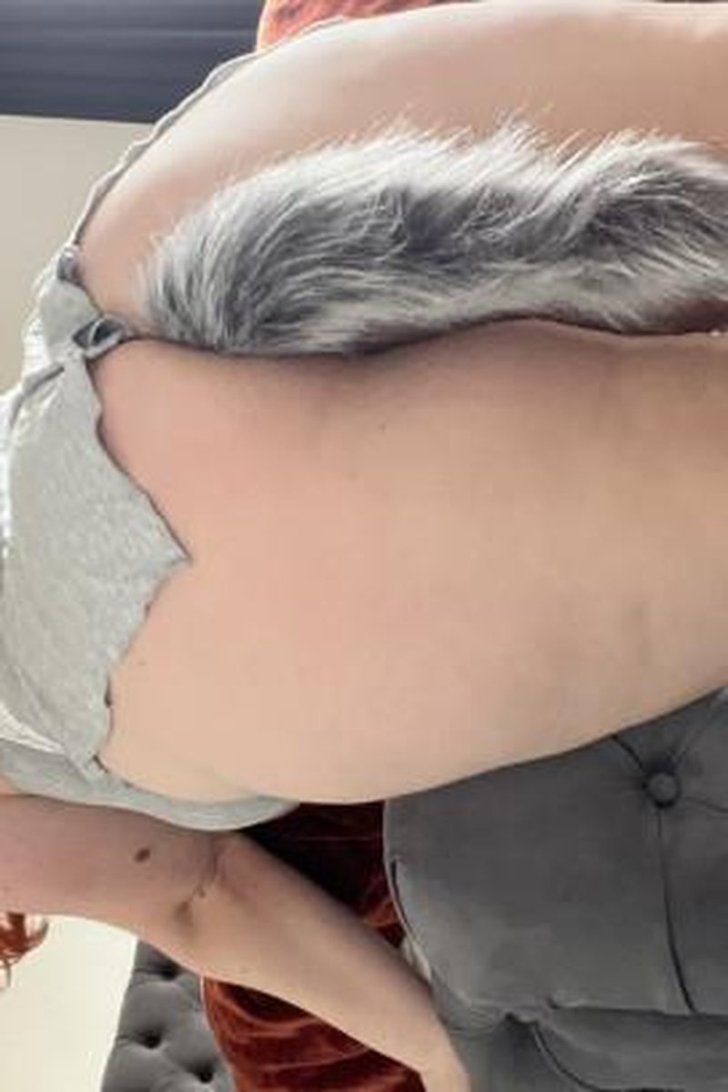 Naughty Wolf - Screenshot 1 of 4 - Butt Plug