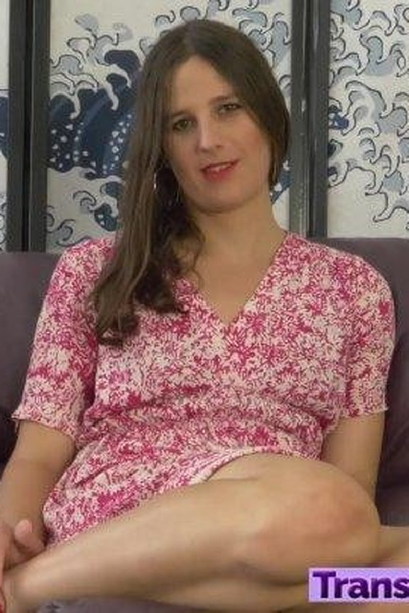 Simone Alyssa - Screenshot 1 of 4 - Brown Hair
