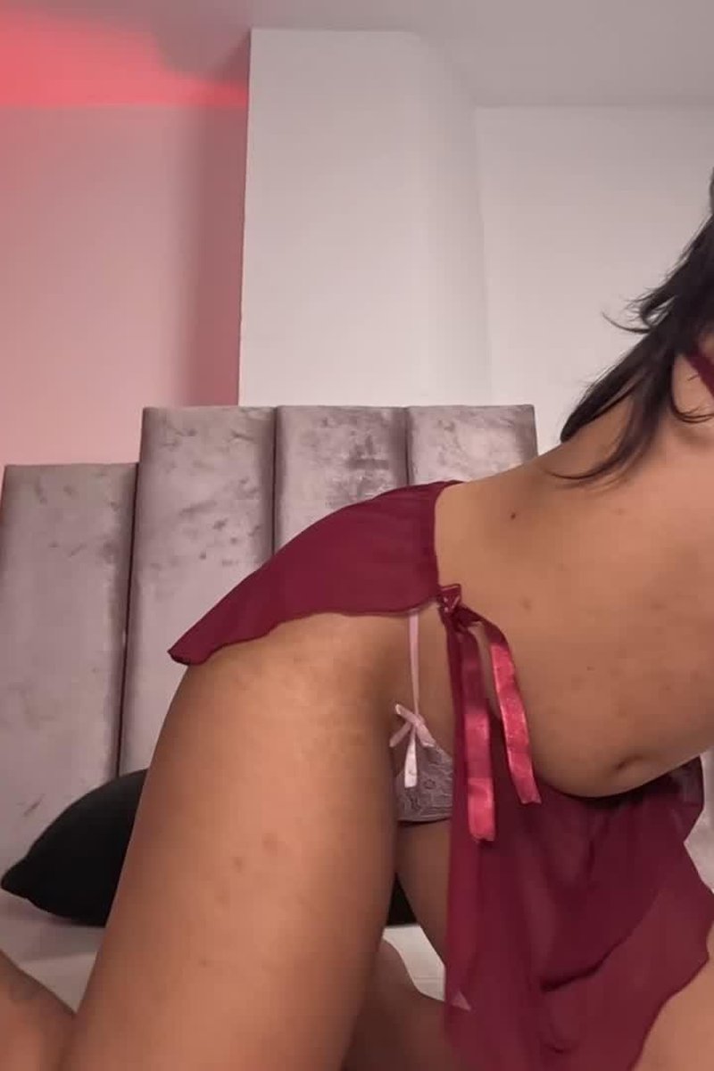 Crazy For Cock - Screenshot 1 of 4 - Big Ass