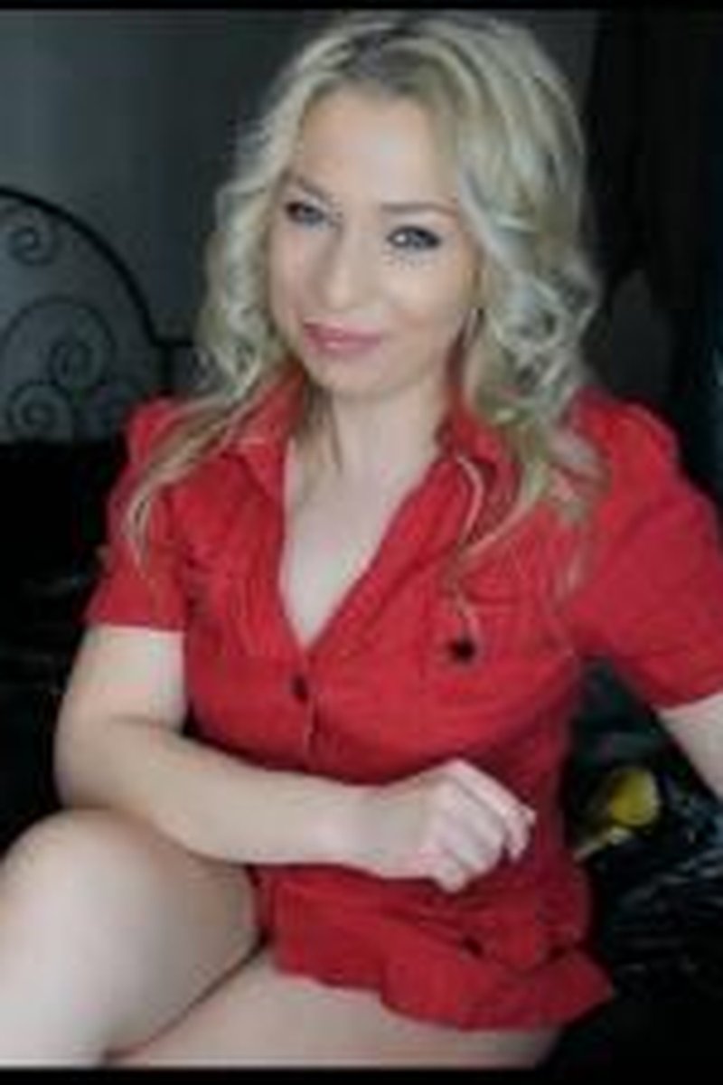 May Madness - Screenshot 1 of 4 - Bitch