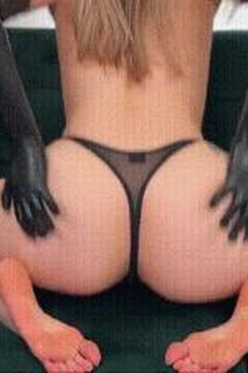 Enabled - Screenshot 1 of 4 - Blonde Hair (Female)