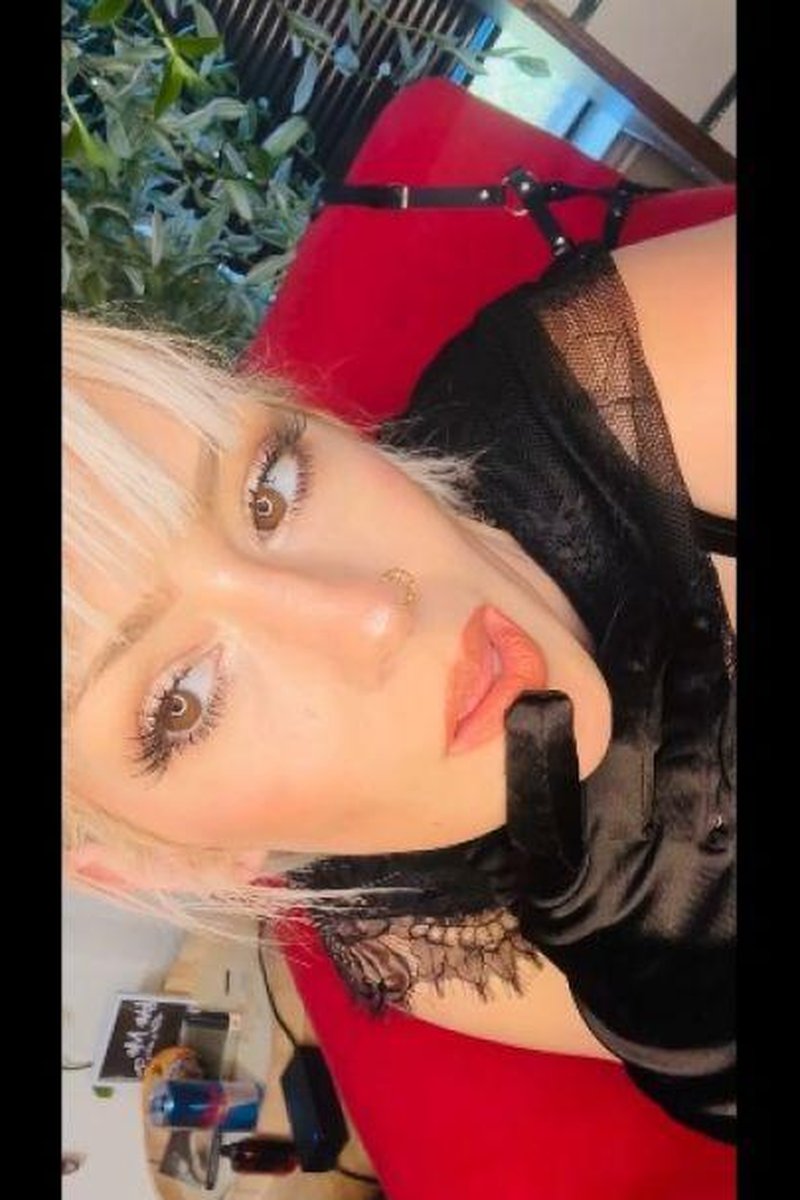 Bloopers - Screenshot 1 of 4 - Big Tits