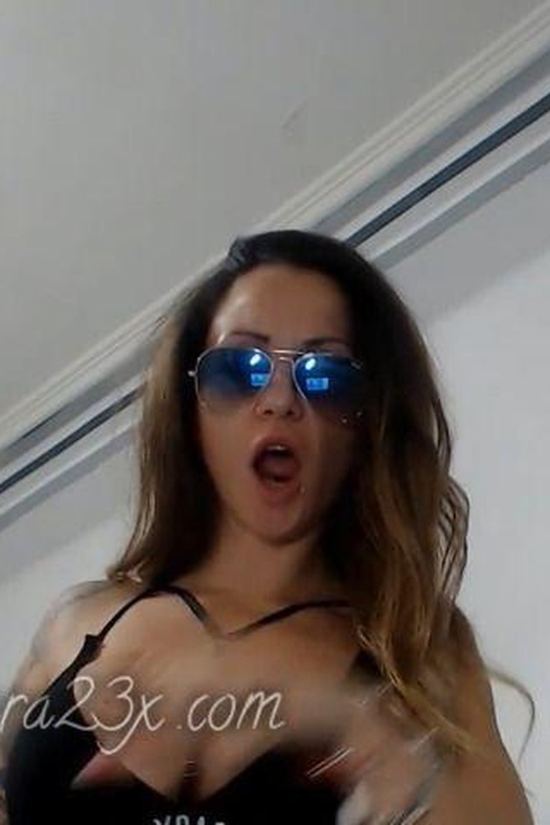 TP-manyvidsspanishfindomsonia-slut-eats-dicks-forever-spanish-audio