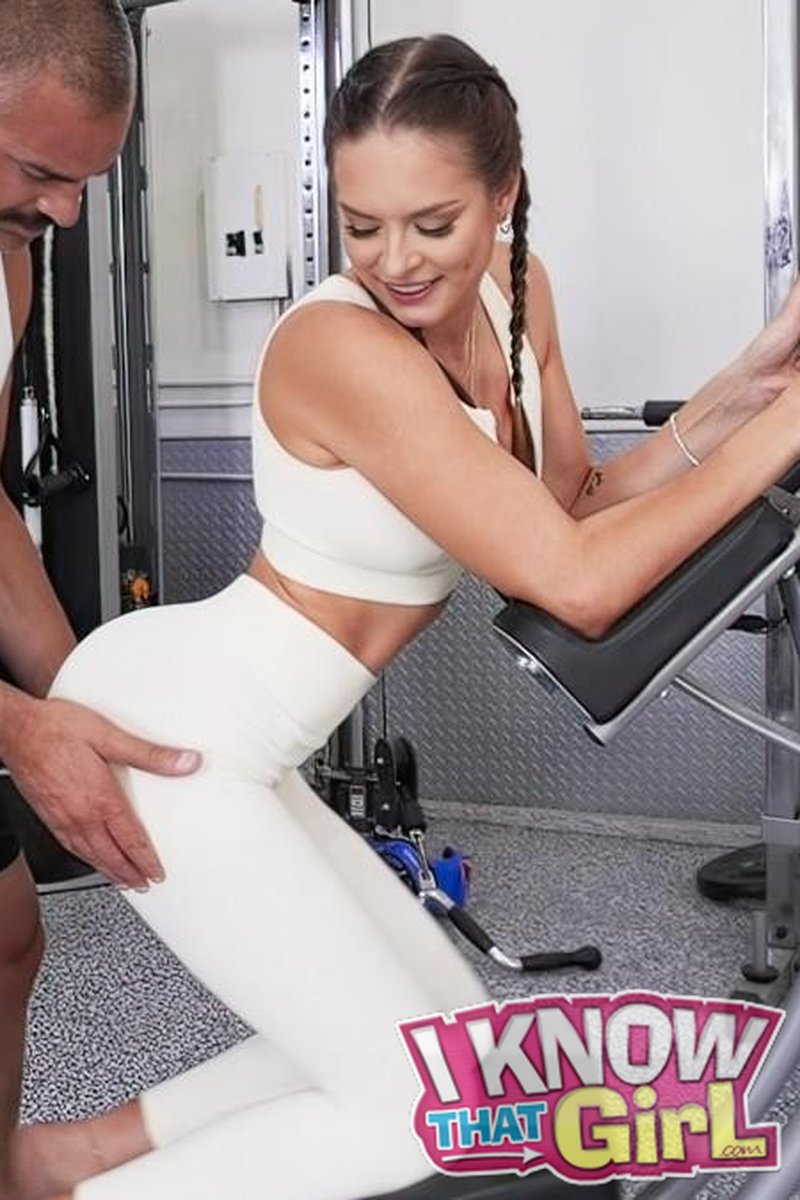 Teasing Training - Screenshot 1 of 4 - Blowjob