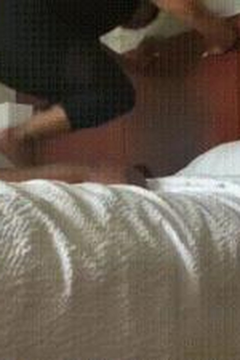 Stomach & Cbt Trample - Screenshot 1 of 4 - Foot Fetish