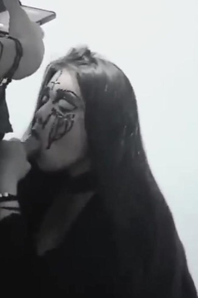 Sex Halloween - Screenshot 1 of 4 - Amateur