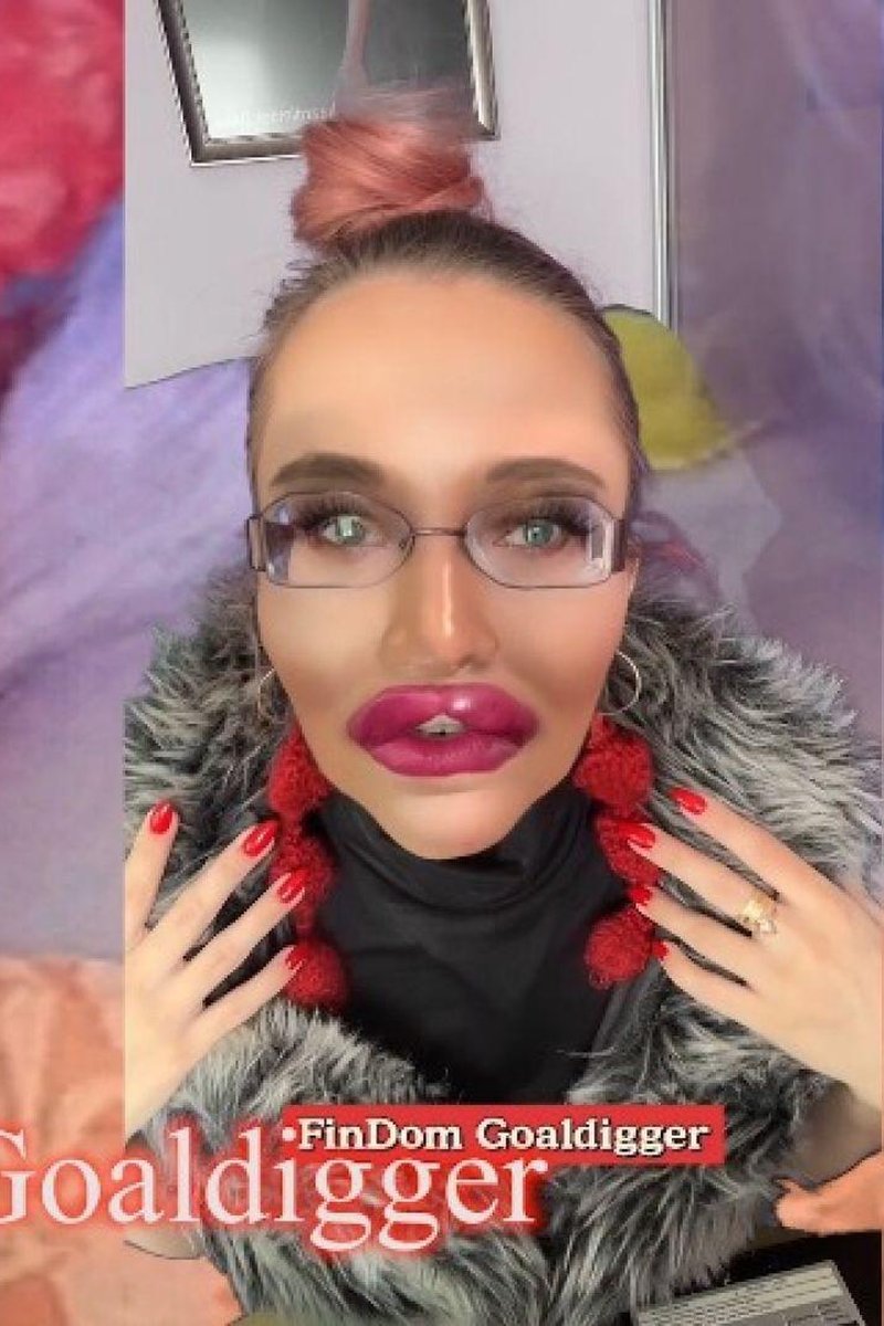 Clips Obsessed - Screenshot 1 of 4 - Addiction Fetish
