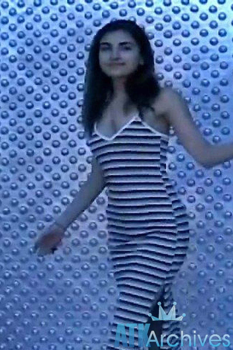 Mariam - Strip - Screenshot 1 of 4 - Mariam Mar127